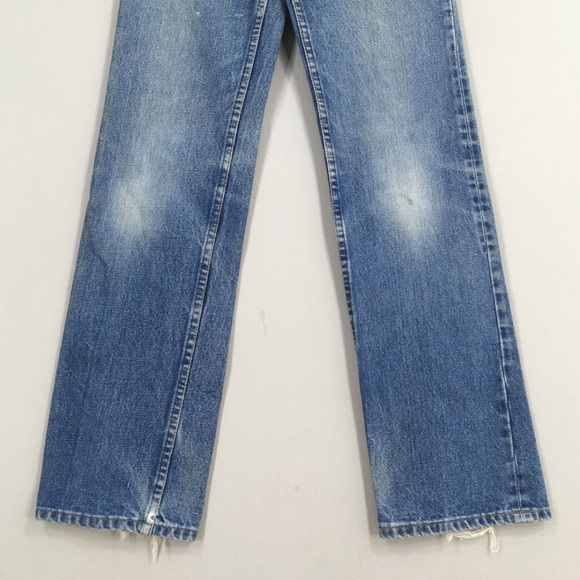 Vintage Levi’s Jeans - Picture 3 of 14